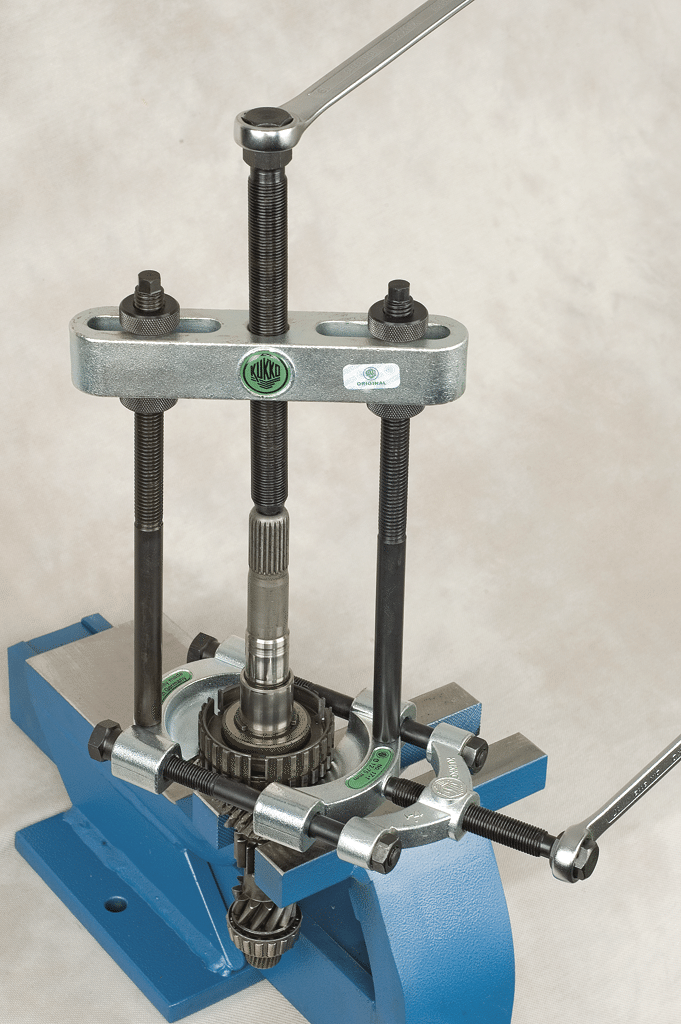 Kukko 17-1 - Separator with Quick Clamping Pressure Spindle